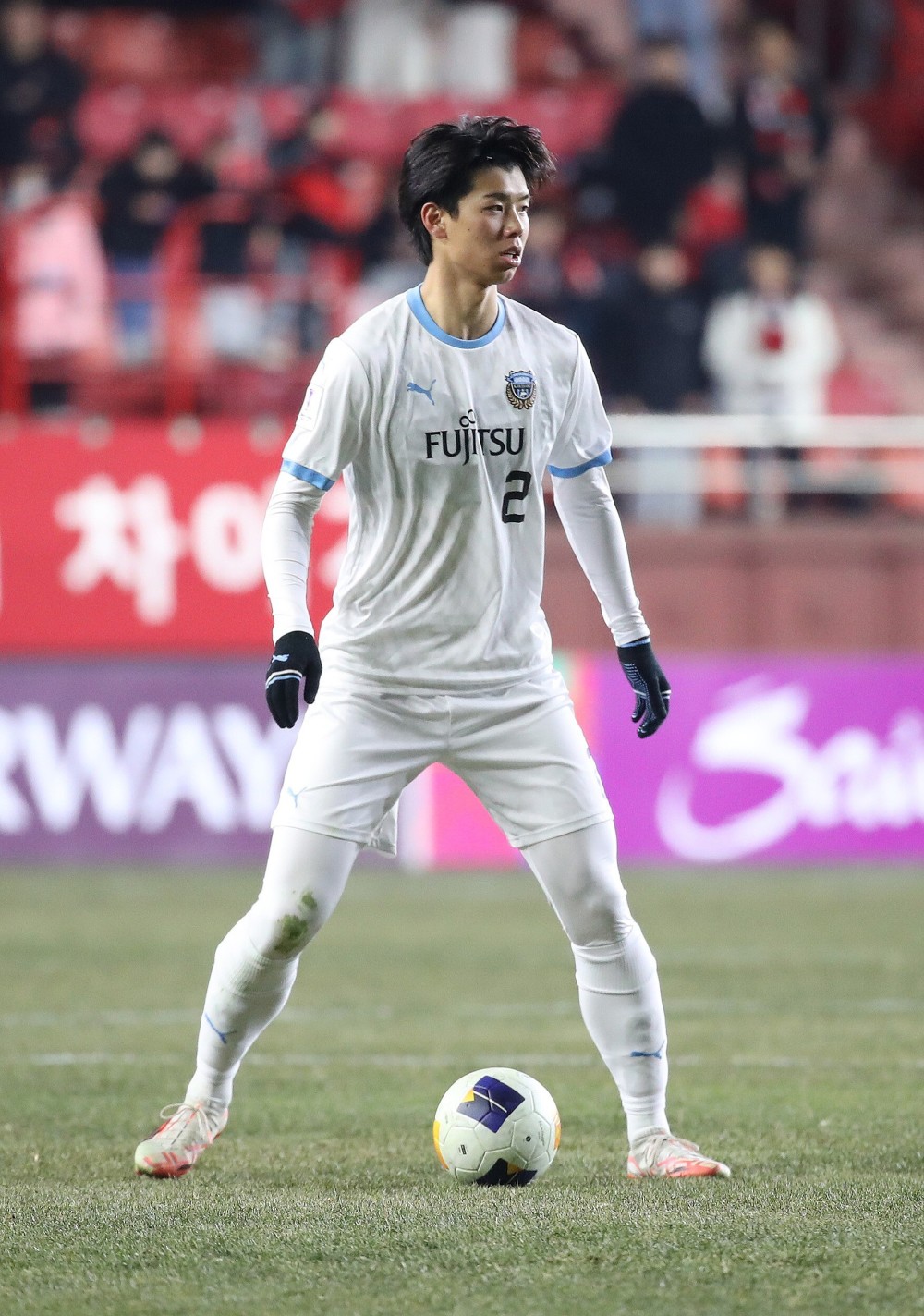 开云体育-日本国脚高井幸大告别川崎前锋，500万镑加盟热刺(日本长崎放大地图全图)